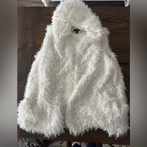 ANA faux furry vest with hood. Sz XL